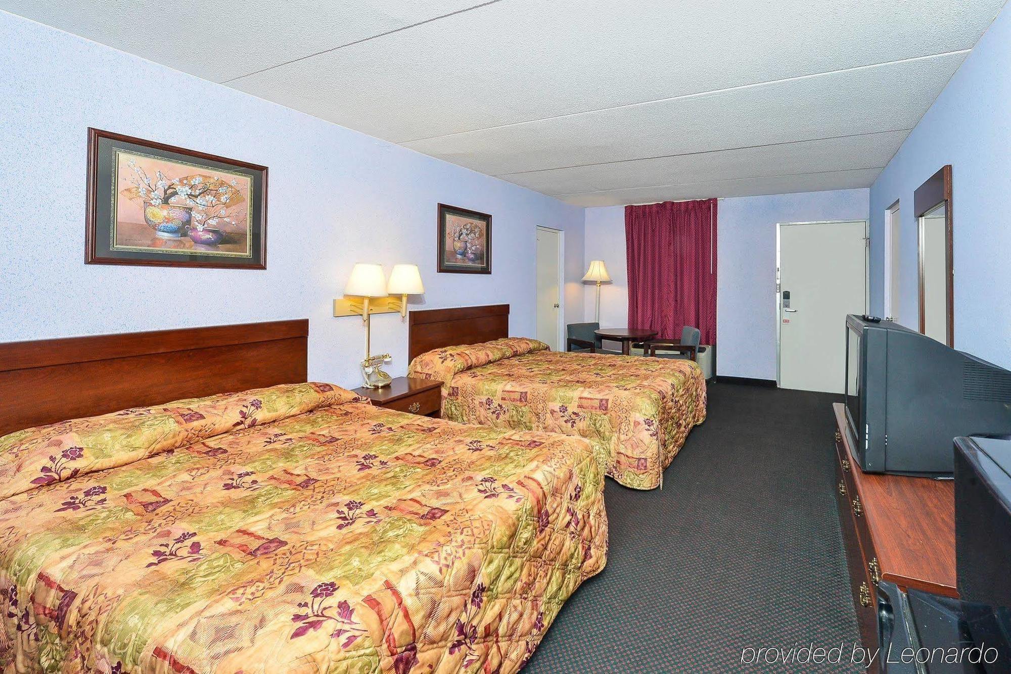 Americas Best Value Inn And Suites Knoxville Buitenkant foto